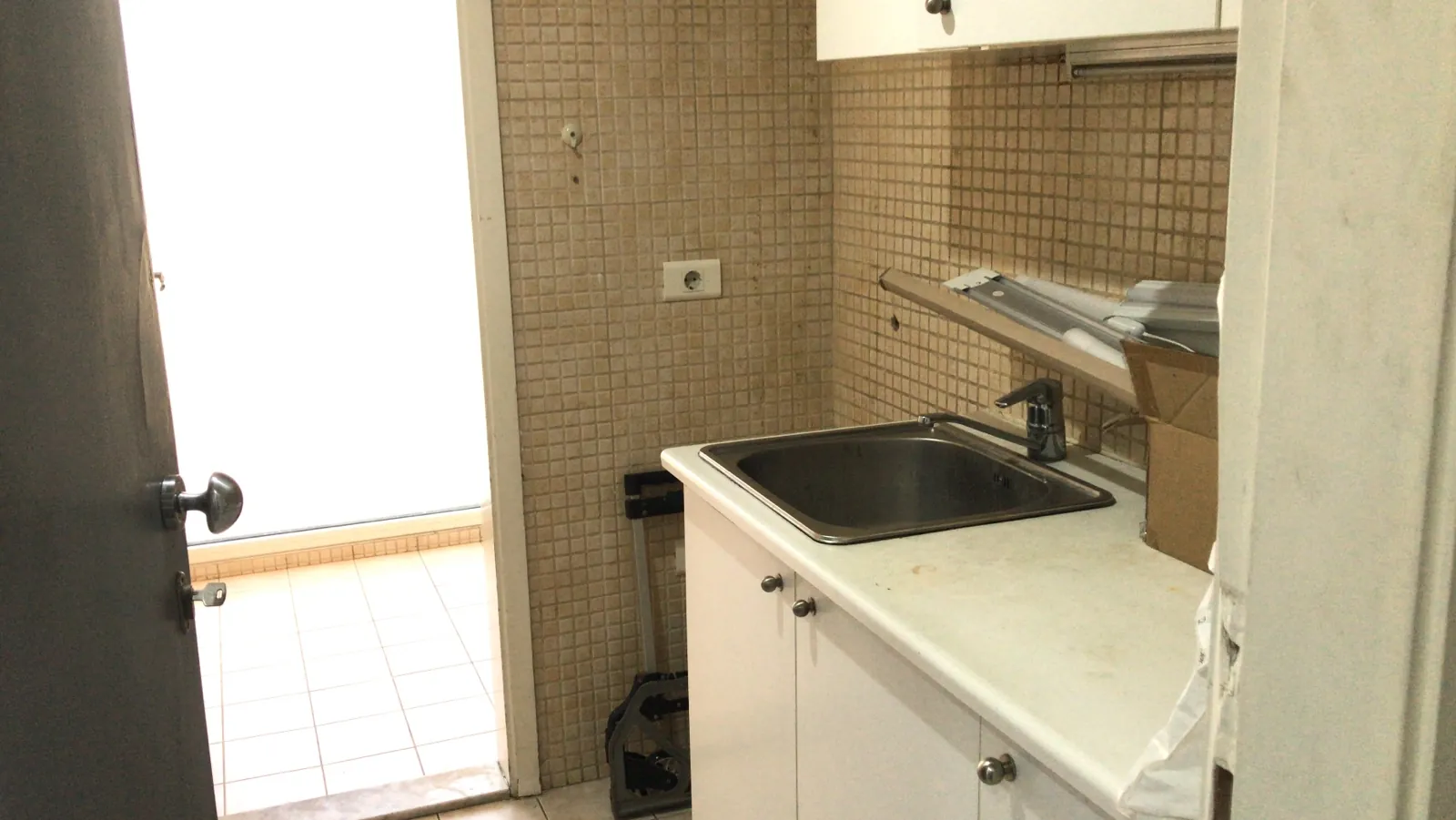 Office for Rent with Terrace in Minet El Hosn — photo 5