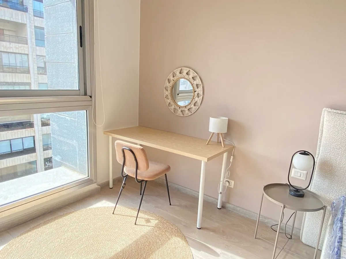 Unfurnished 3-Bedroom Apartment for Sale in Achrafieh, Sodeco — الصورة 10