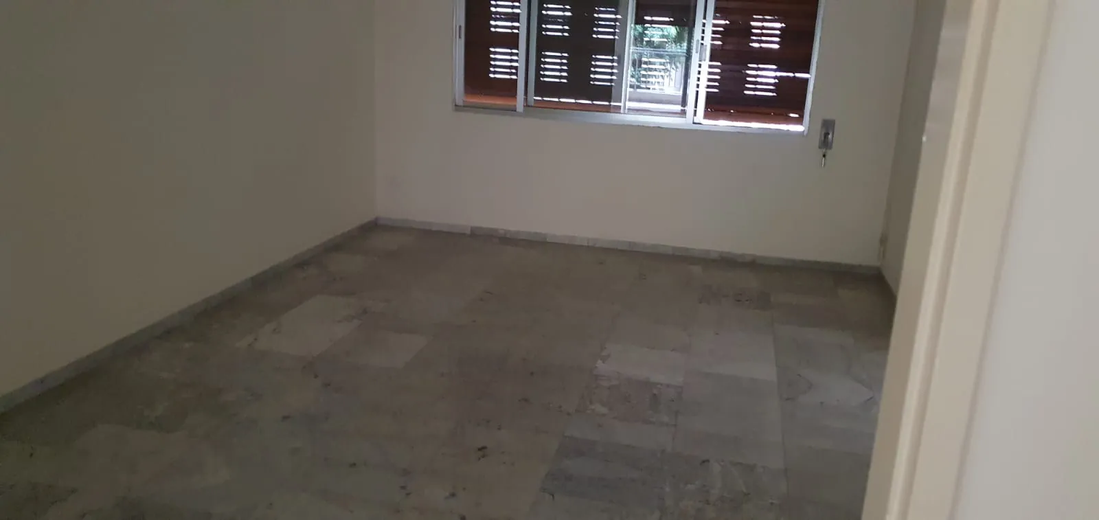 3,080 SQM Building For Sale in Koraytem