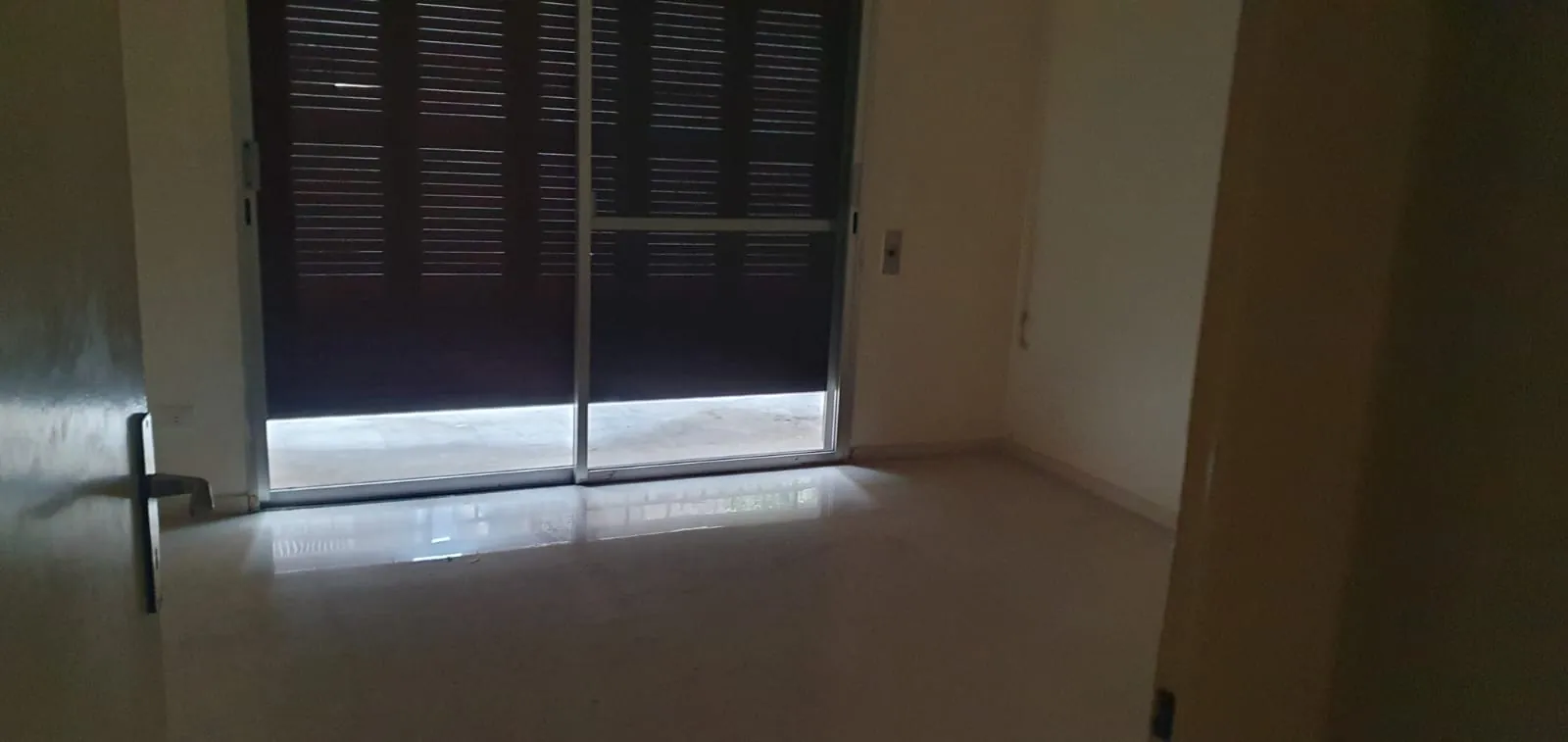 3,080 SQM Building For Sale in Koraytem — الصورة 2