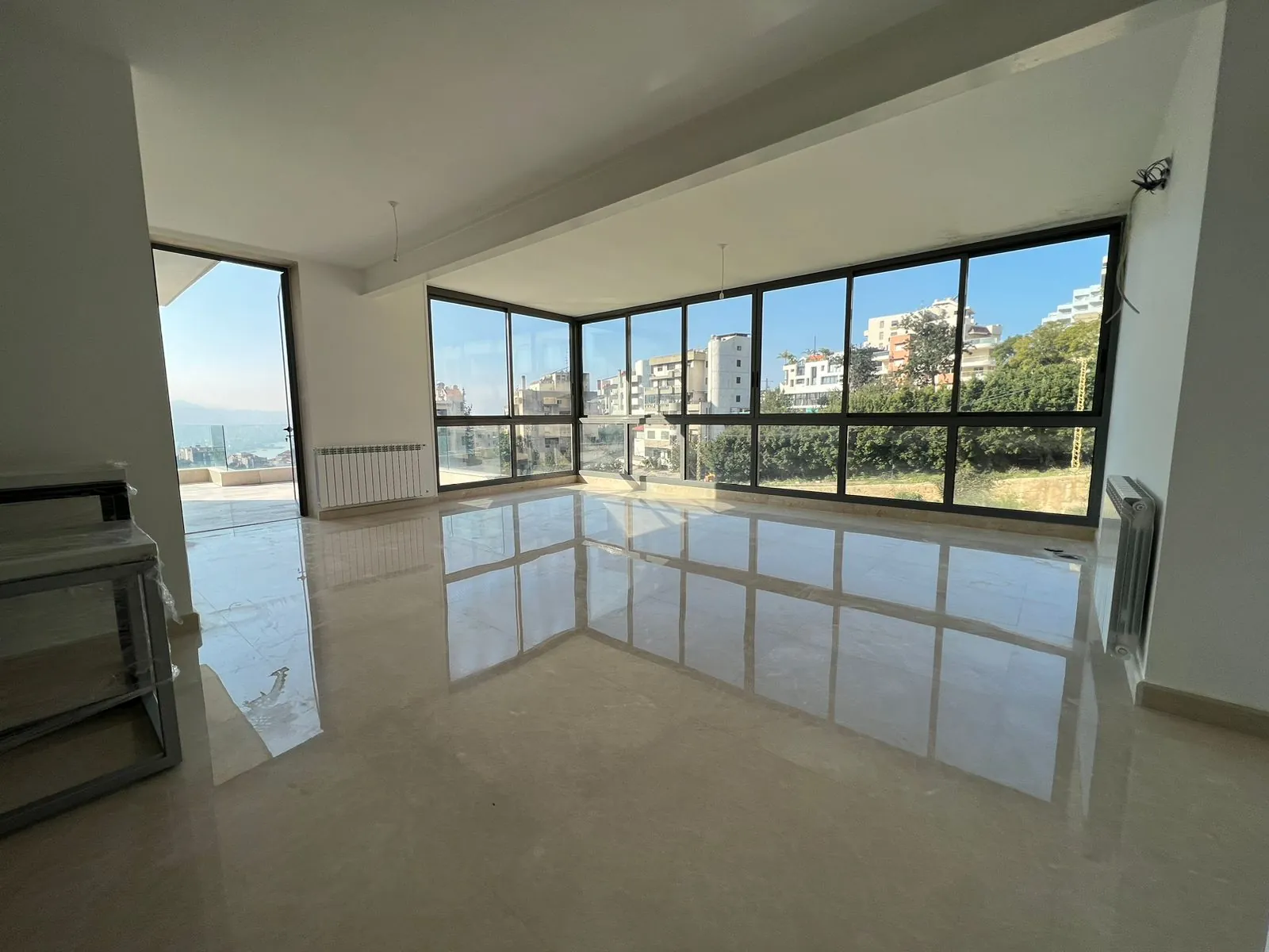 Deluxe Apartment for Rent in Adma