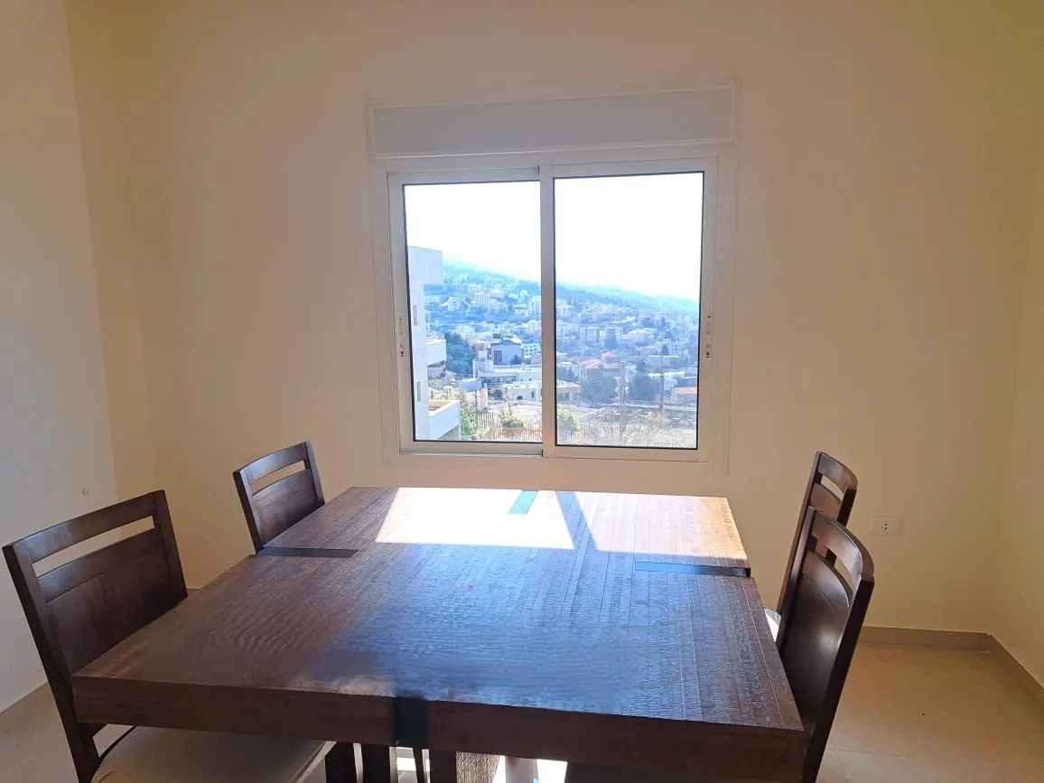 Fully Furnished Apartment with a beautiful sea view for Rent in Blat, Jbeil — الصورة 4
