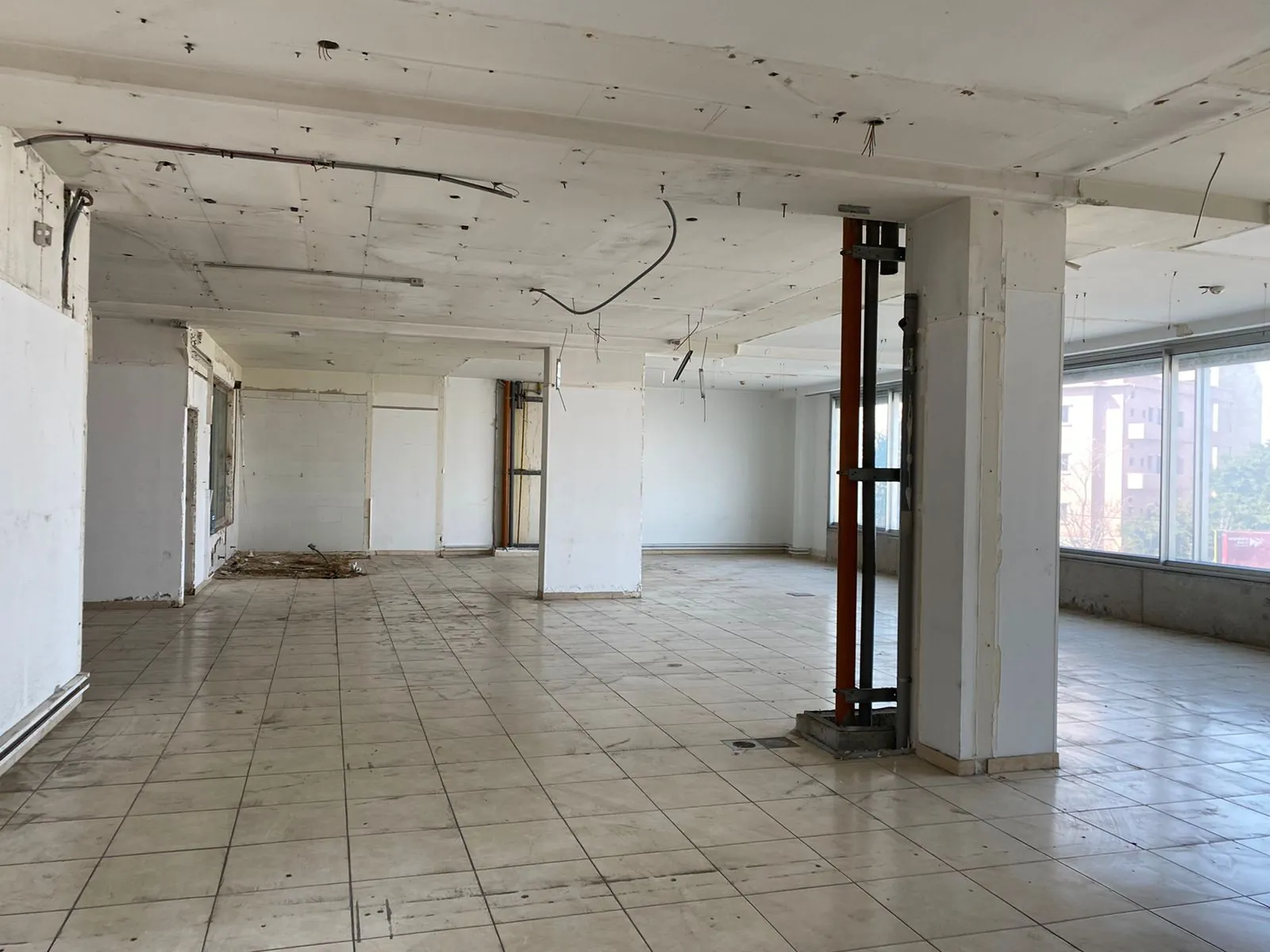 Open Space Office for Rent in Saifi