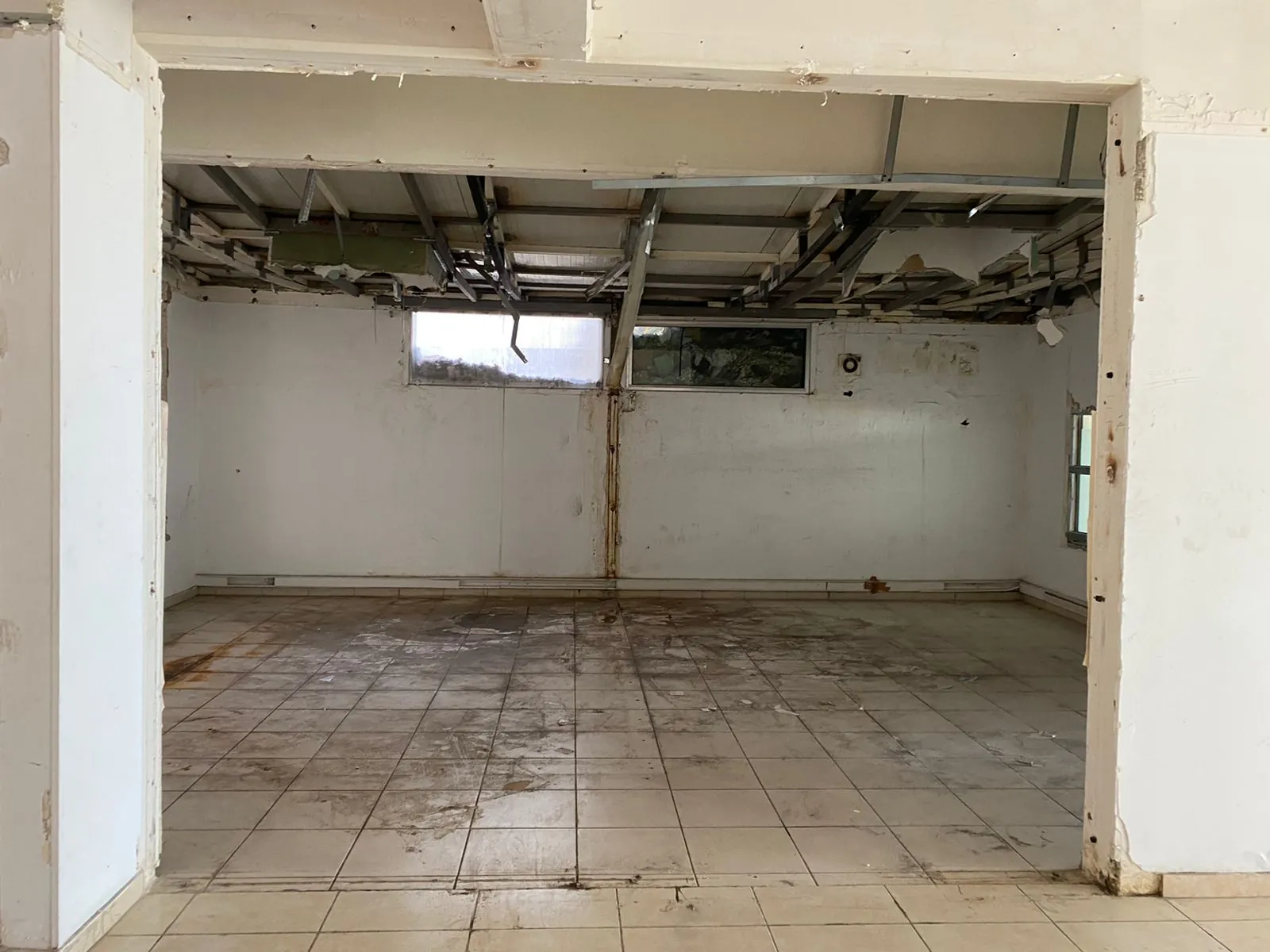 Open Space Office for Rent in Saifi — الصورة 8