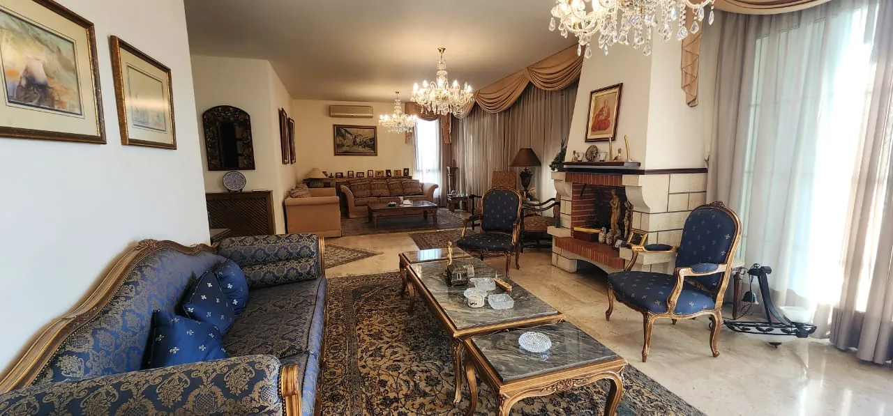 4-Bedroom Apartment With Terrace And Great View For Sale in Louaize — الصورة 2