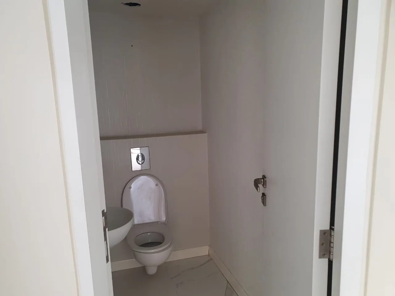 120 SQM Office for Rent in Downtown — photo 8