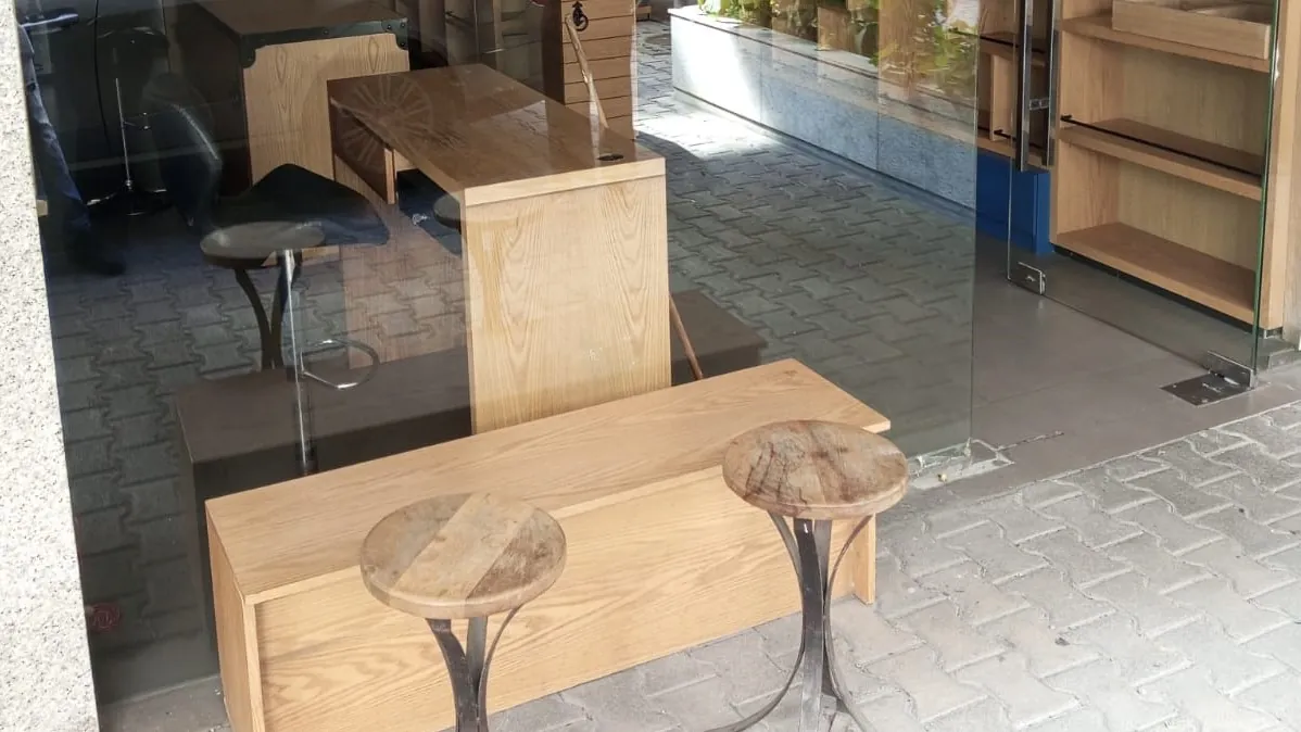 30 SQM Shop for Rent in Achrafieh, Carré D'or — الصورة 5