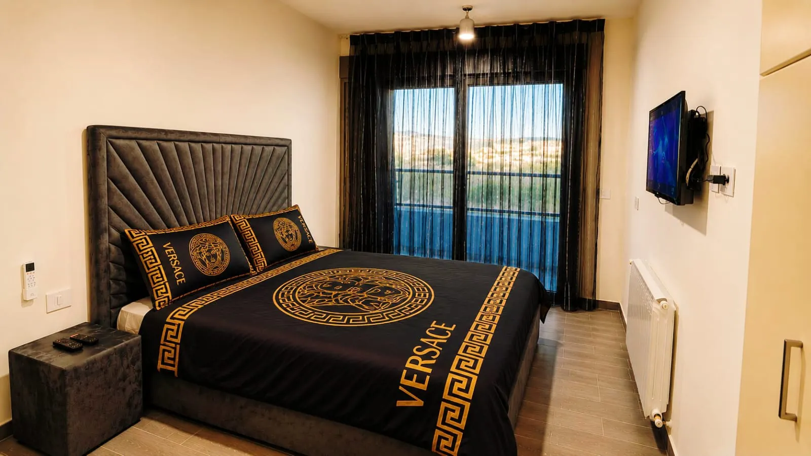 Deluxe Apartment With Terrace and Mountain View For Sale in Adma — الصورة 5