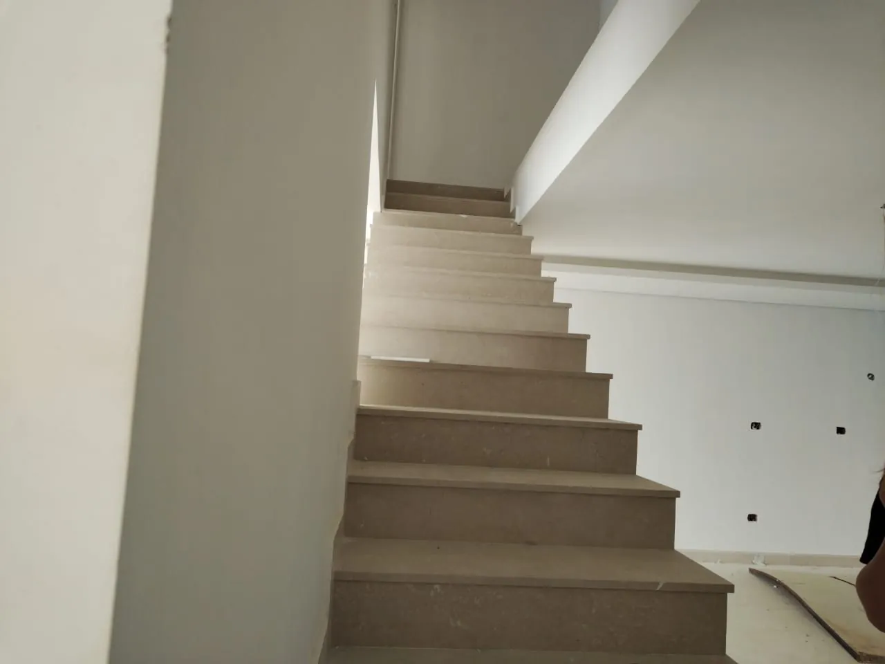 Duplex With Garden for Sale In Sahel Alma — الصورة 3