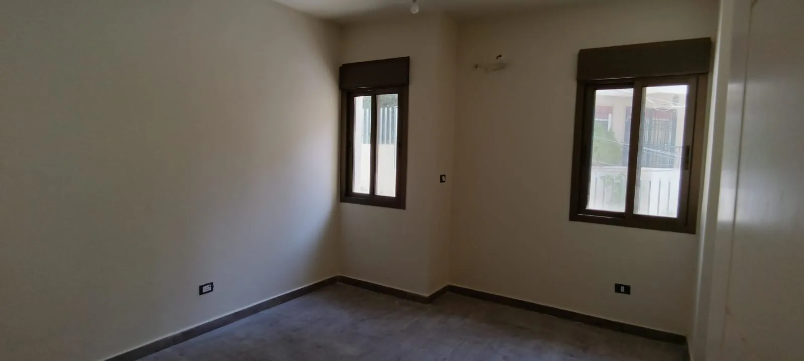 Spacious Apartment for Sale In Shayle — الصورة 5