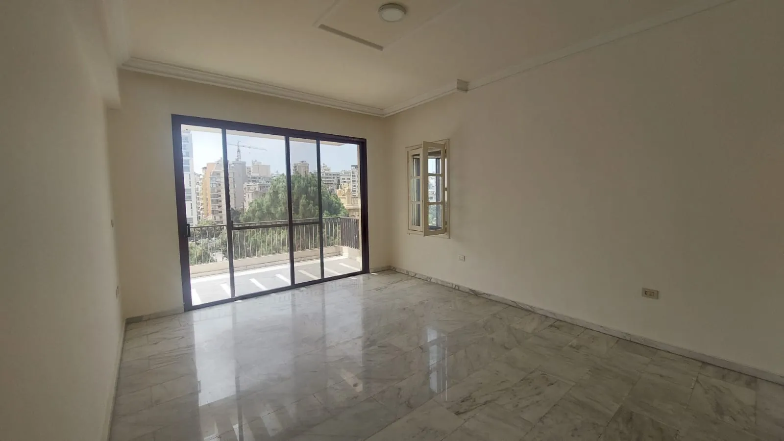 Duplex Rooftop for Rent in Zoukak El Blat, Down Town — الصورة 7