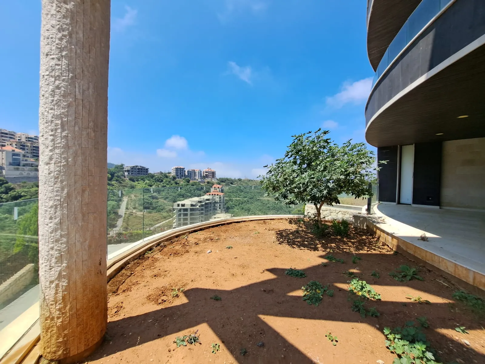Spacious Apartment for Sale in Hboub — الصورة 4
