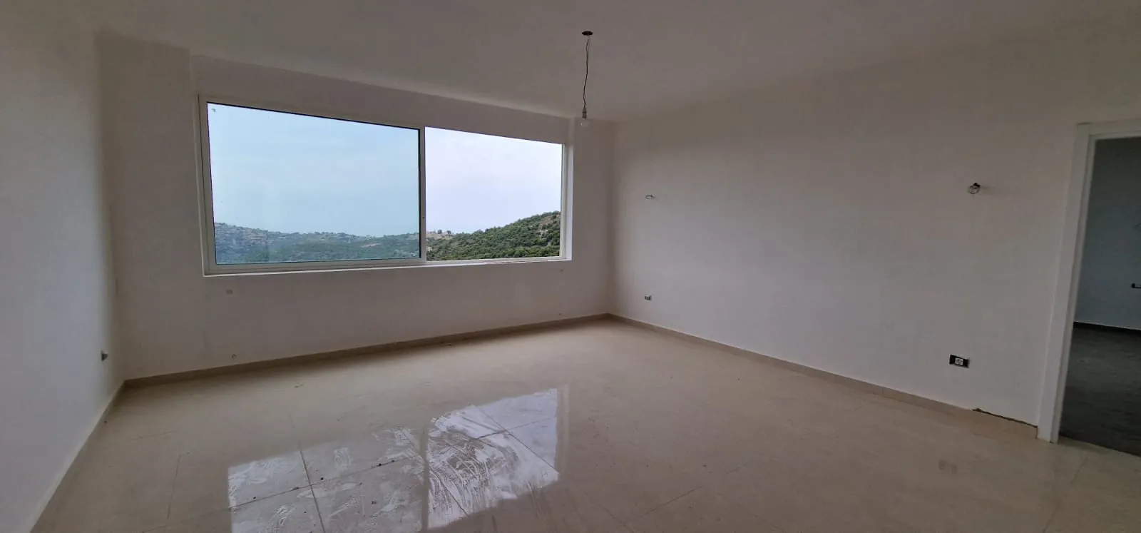 Private Villa in Hadtoun with Mountain View for Sale — الصورة 8
