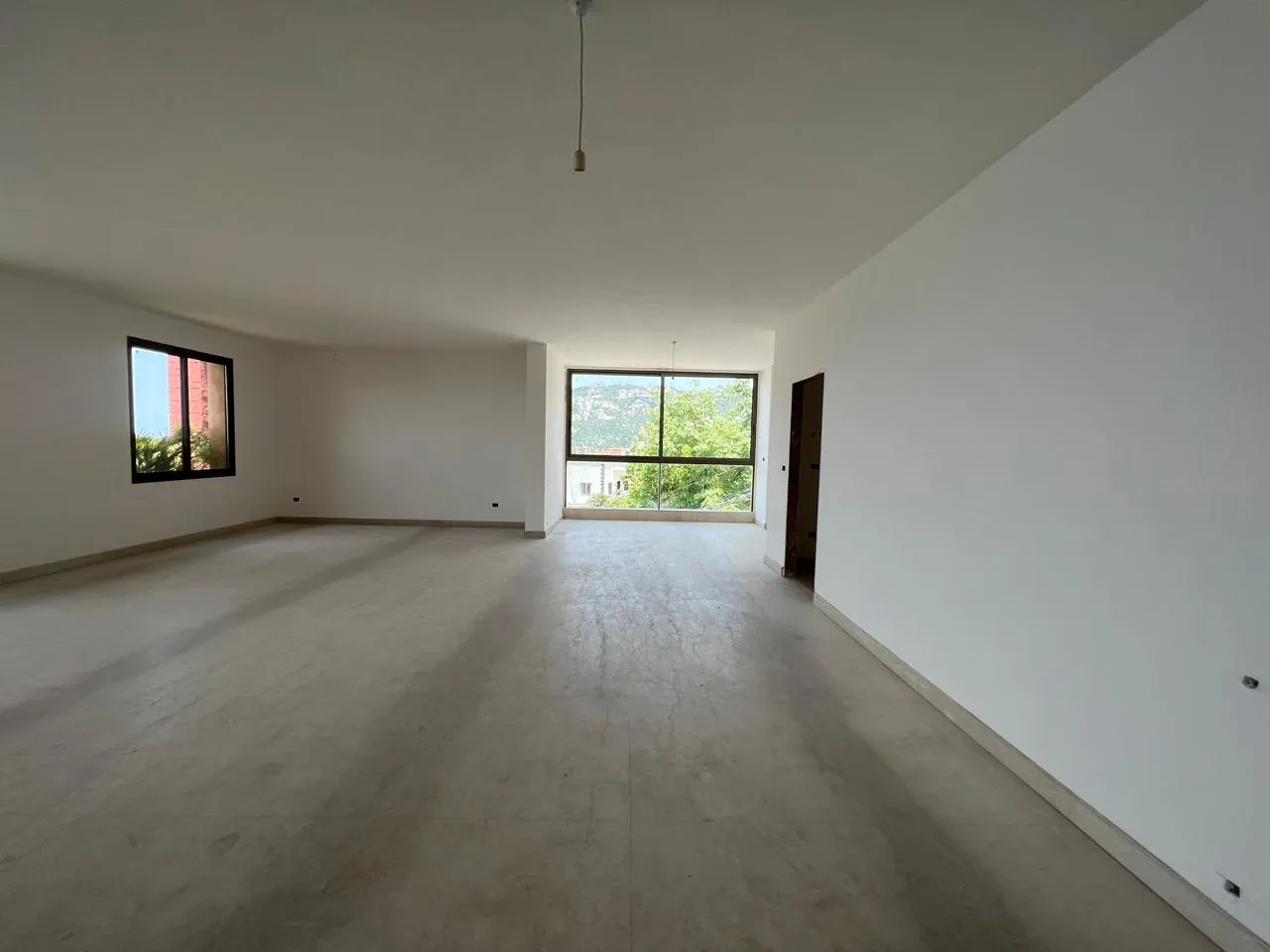 Duplex with Terrace & Beautiful Sea View For Sale in Kfarhbeib — الصورة 3