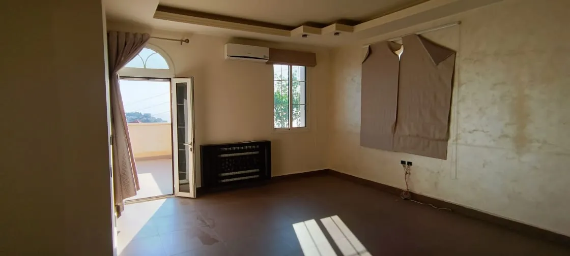 Villa With Garden and Panoramic Sea View for Rent In Fatqa — الصورة 7