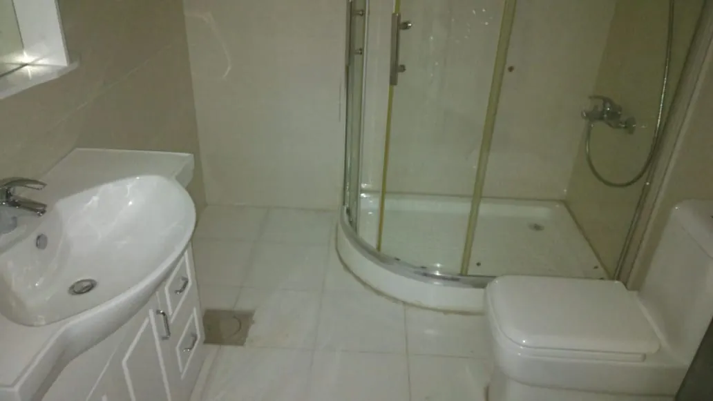 Spacious Apartment With Big Terrace for Sale In A Calm Area In Bsalim — الصورة 8