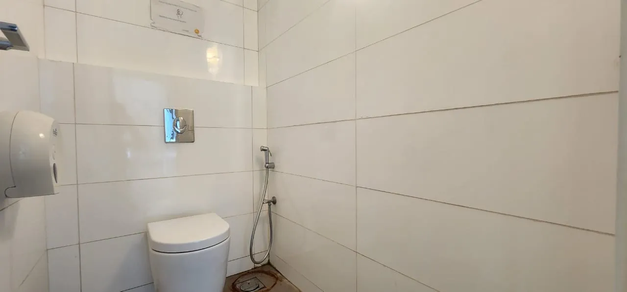 Modern Office With Big Terrace for Rent in Horsh Tabet — الصورة 7