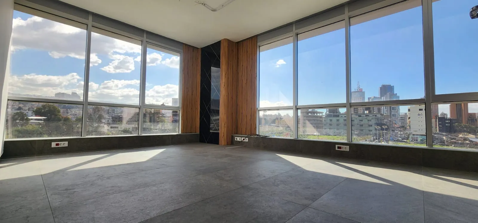Ready To Move Office for Rent In Dekweneh — الصورة 2