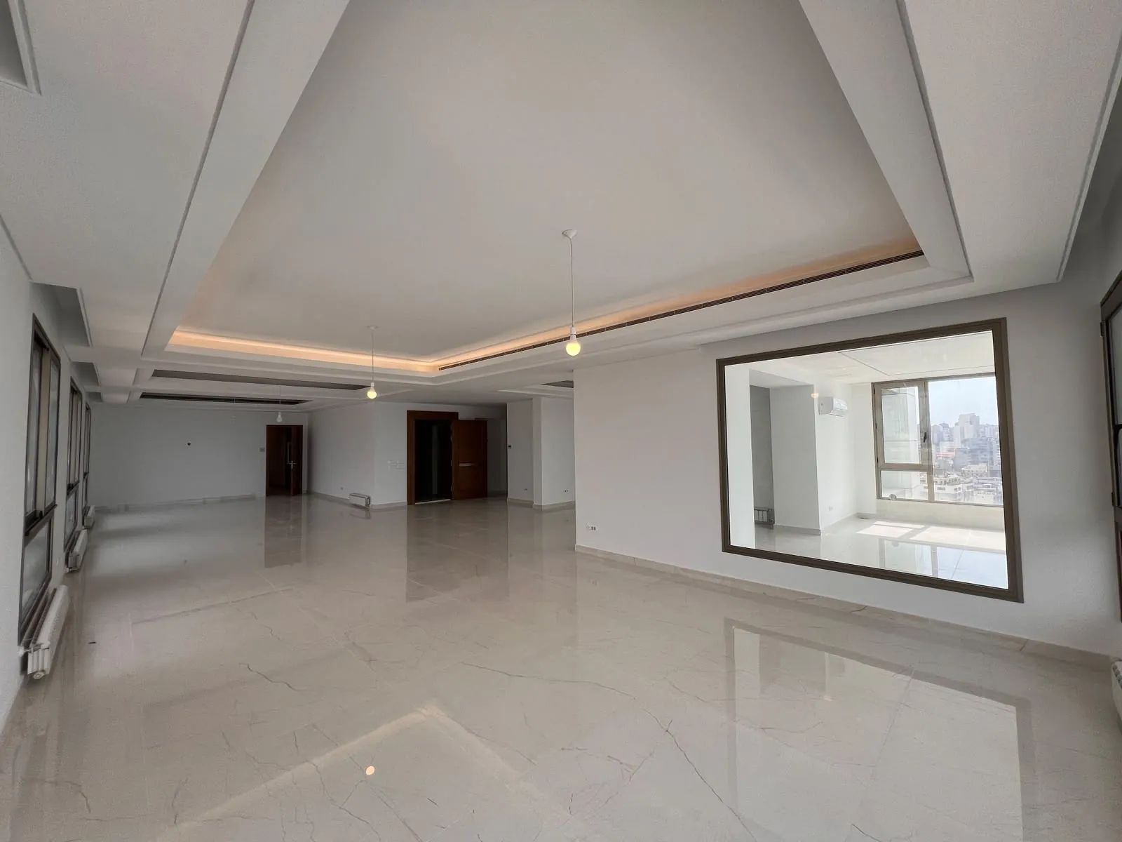 4-Bedroom Apartment with Panoramic Sea View for Sale in Pasteur — الصورة 3