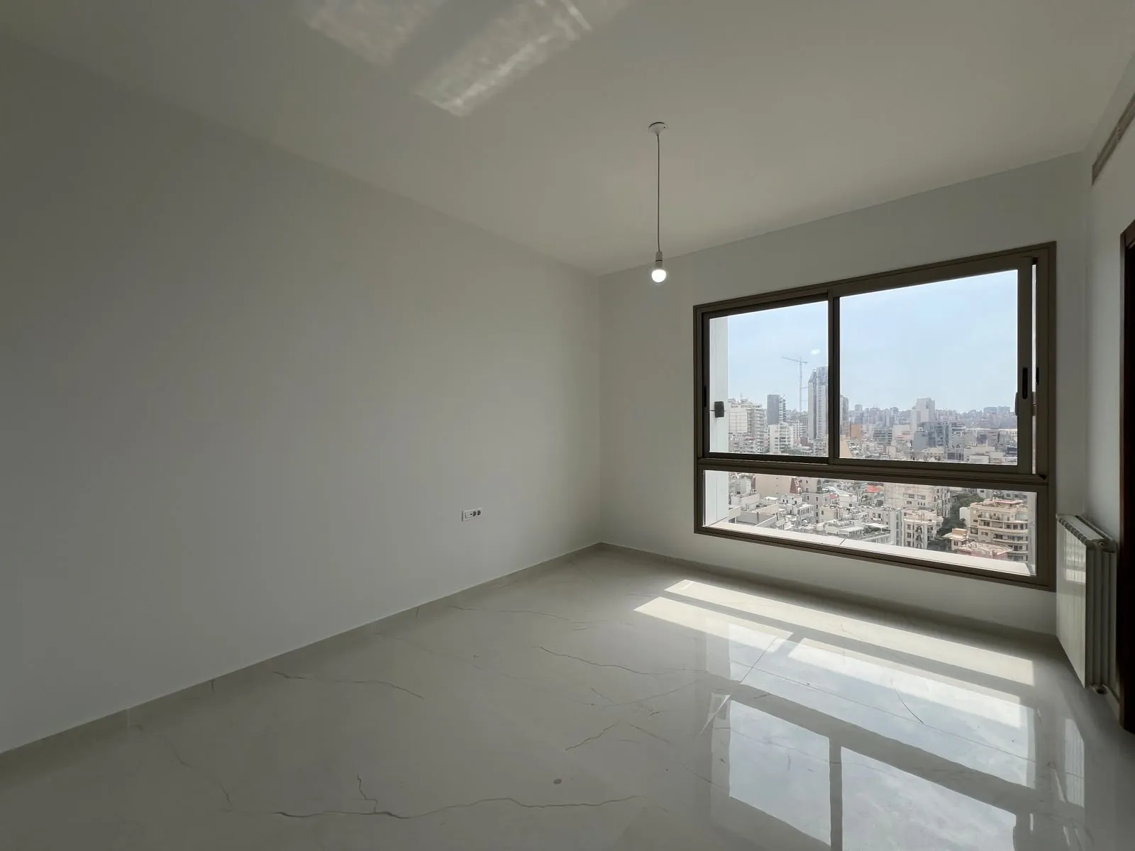 4-Bedroom Apartment with Panoramic Sea View for Sale in Pasteur — الصورة 7