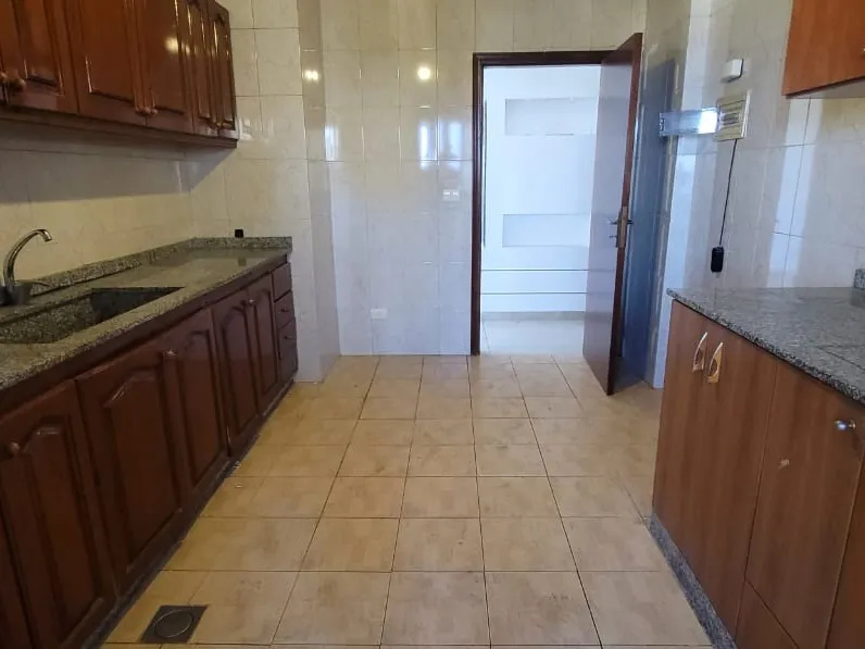 Apartment for Sale in a Prime Location In Halat — الصورة 5
