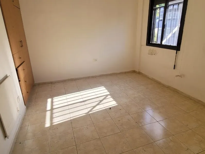 Apartment for Sale in a Prime Location In Halat — الصورة 7