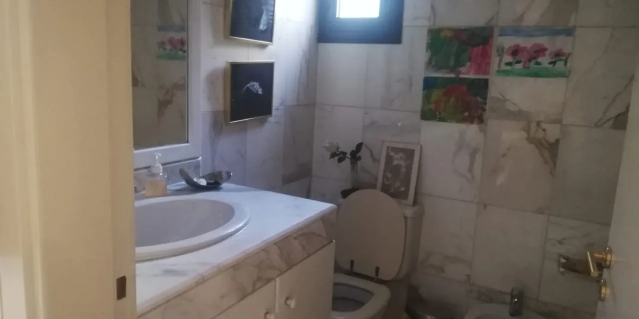 Spacious Apartment With Terrace And Garden for Rent In Mtyaleb — الصورة 6