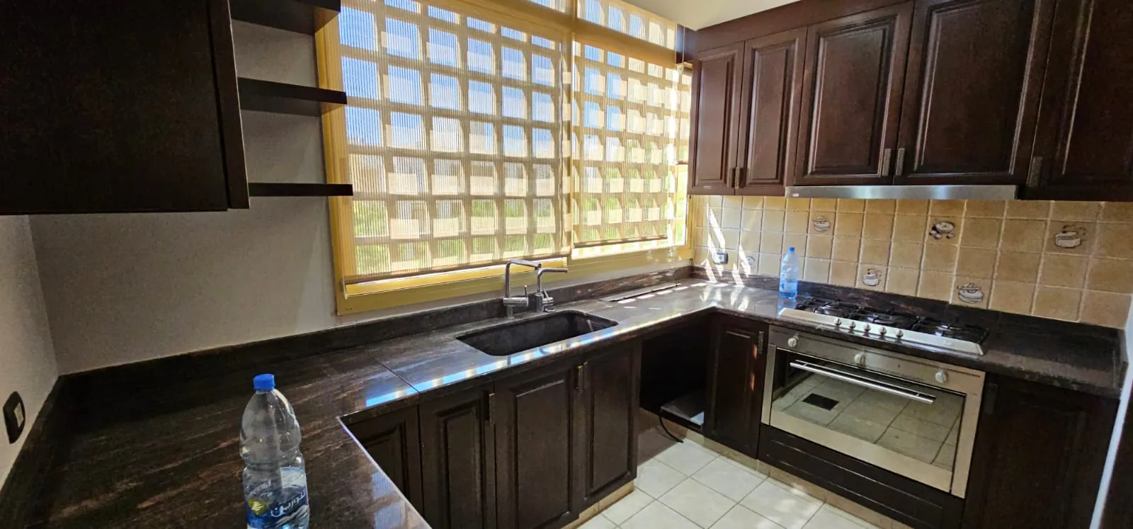 Semi-Furnished Apartment for Rent In Adma — الصورة 3