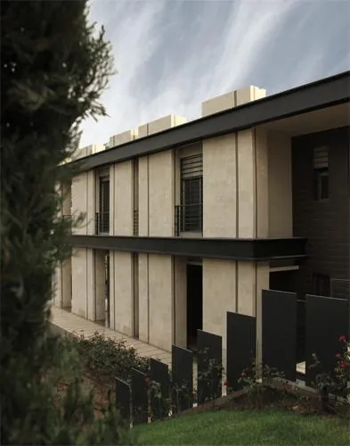 Spacious Villa On A Land for Sale In Ain Alak, Metn — الصورة 7