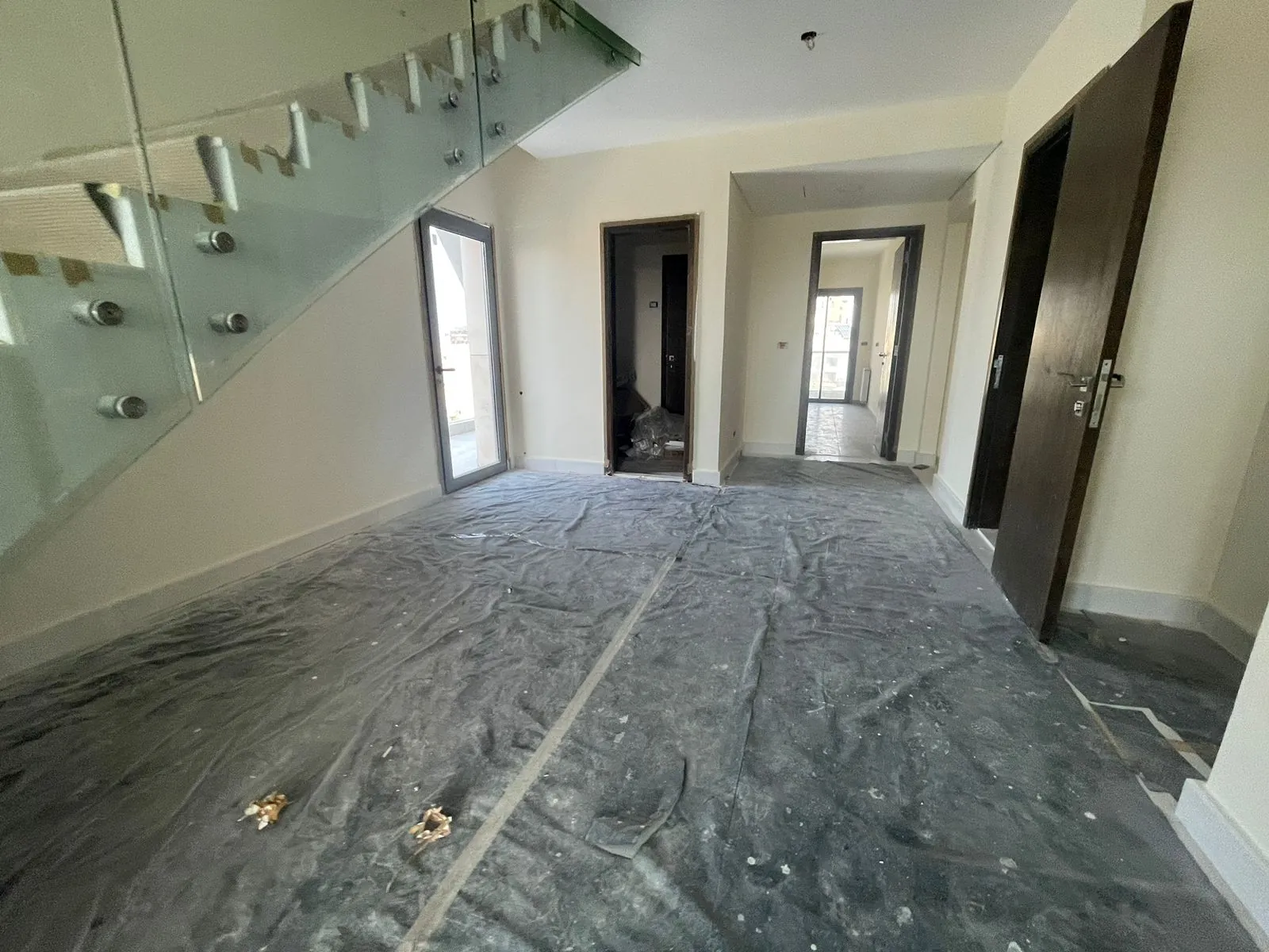 Duplex With a City View for Rent in Sodeco, Achrafieh — الصورة 2