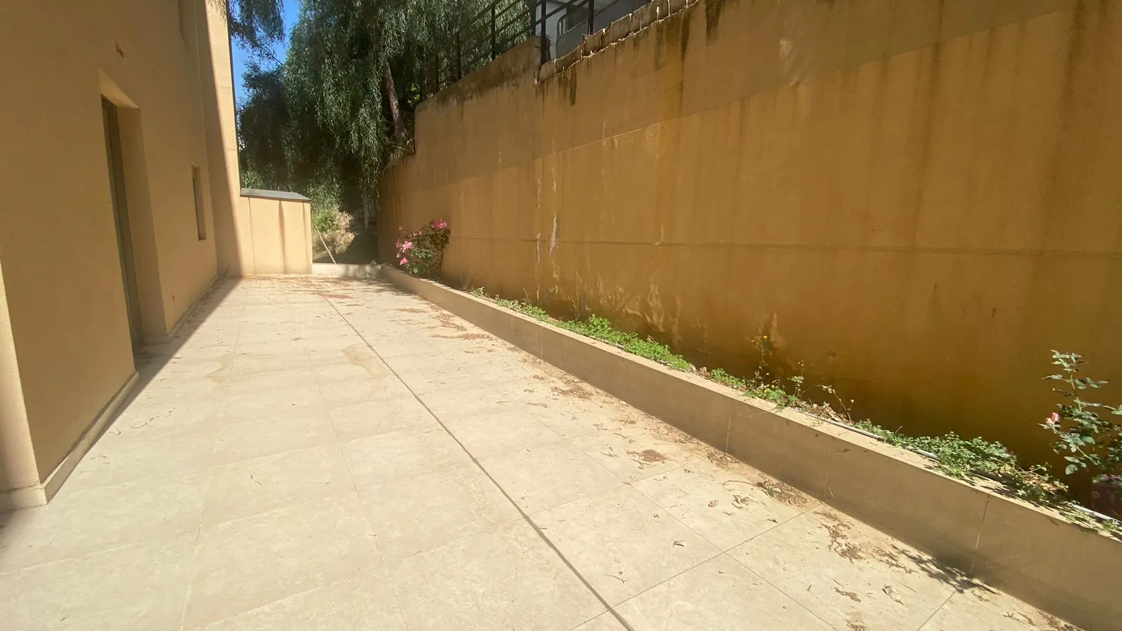 Spacious Apartment With Terrace for Sale in Dik El Mehdi