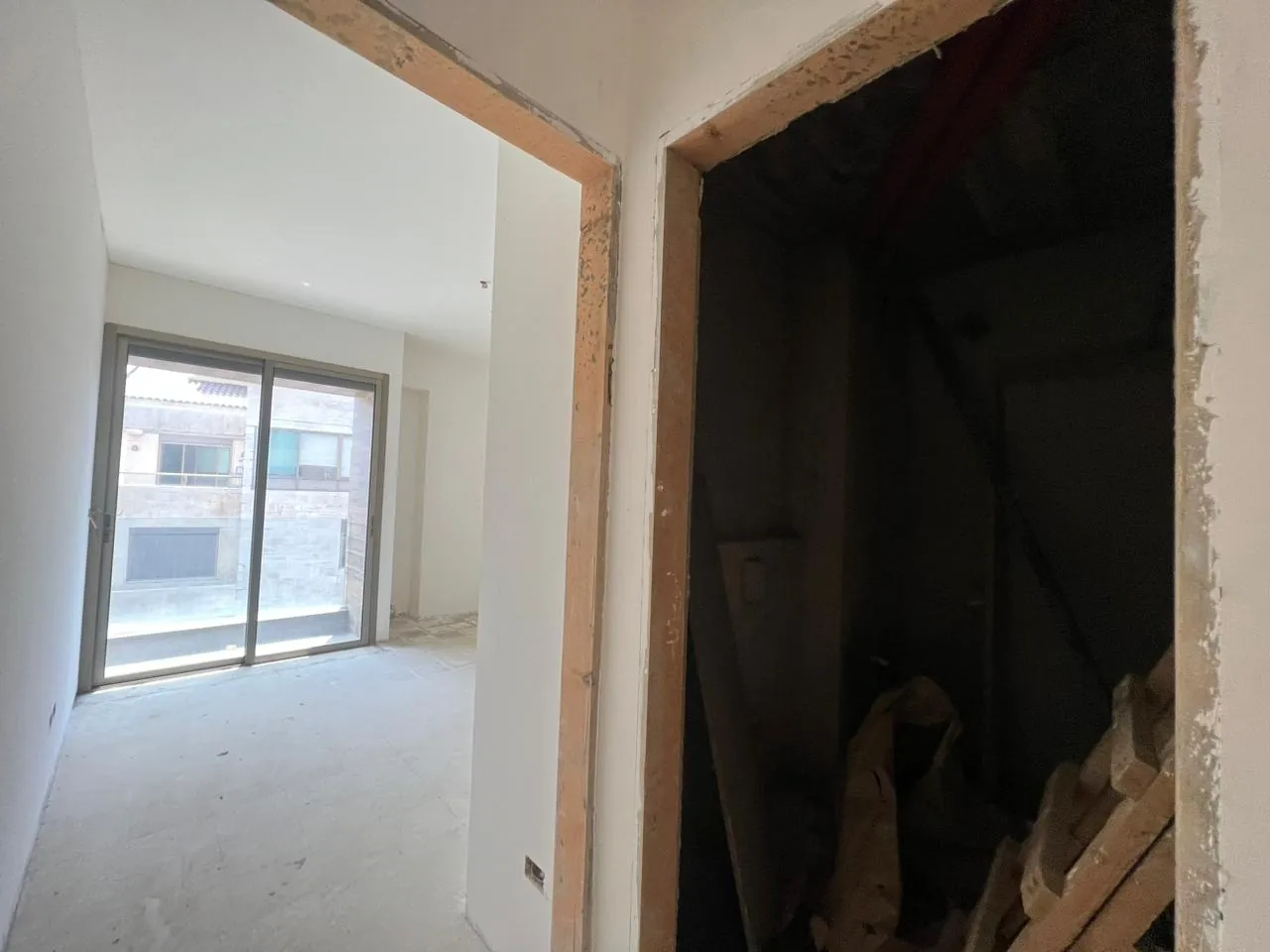 Duplex Apartment with unblocked sea view for Sale in Adma — الصورة 5