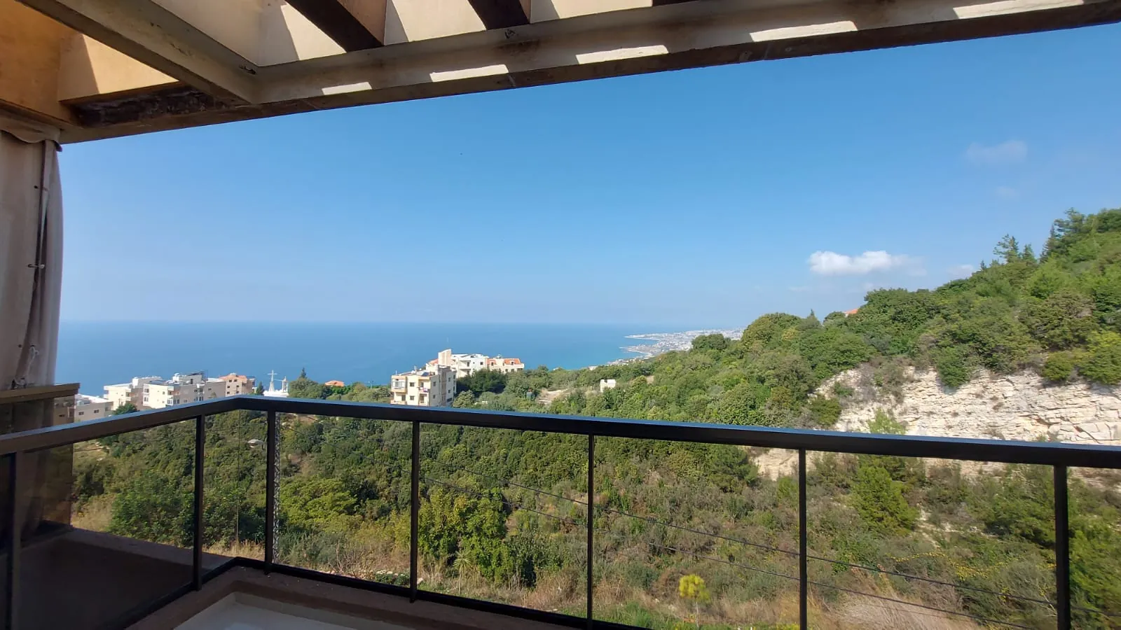 3-Bedroom Apartment With Seaview for Rent in Halat