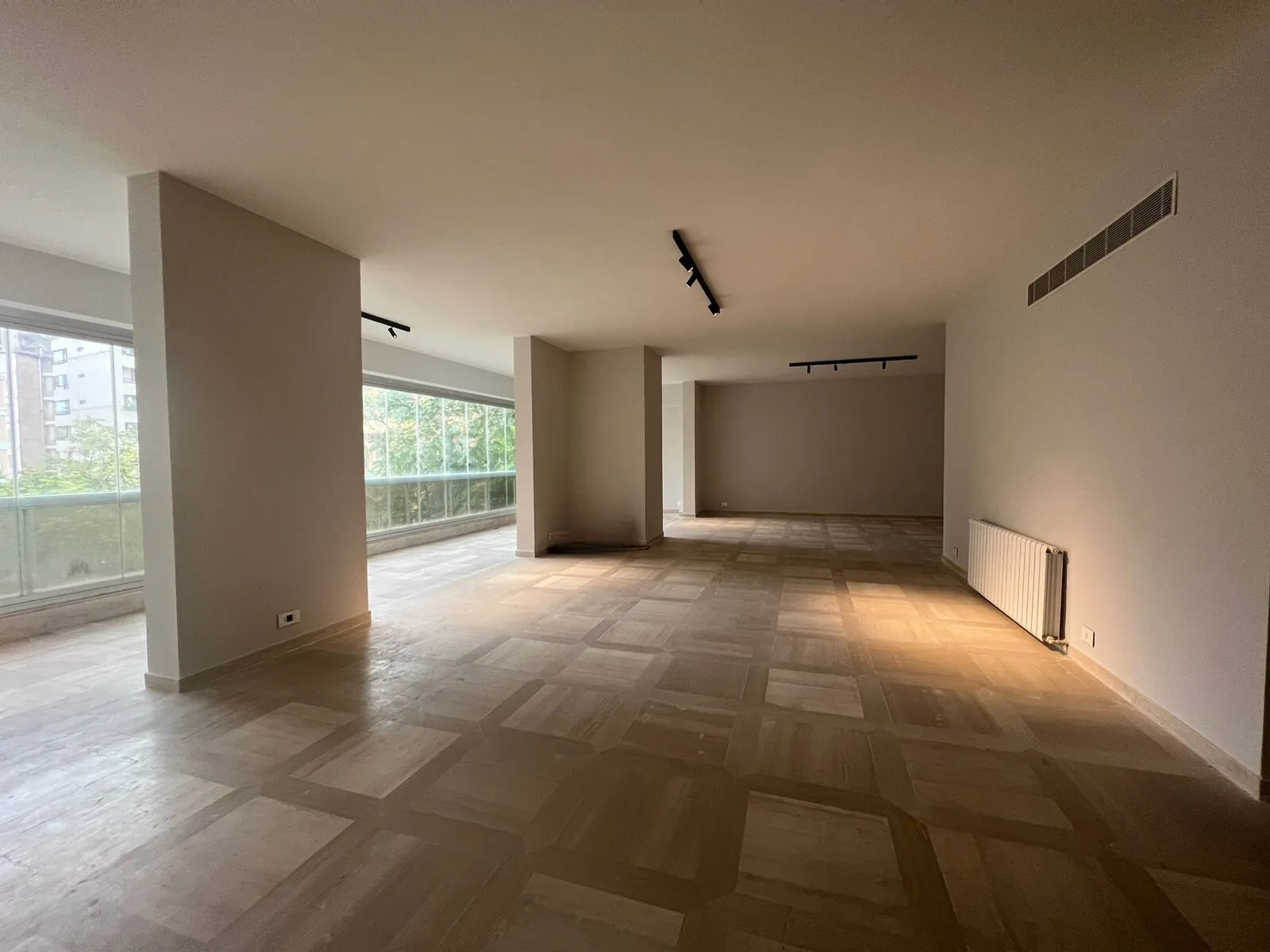 Fully Renovated Apartment for Rent in Achrafieh, Tabaris