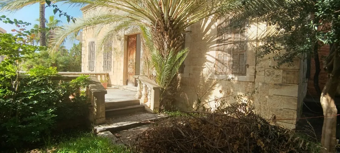 Traditional Old House with Garden for Rent in Jbeil