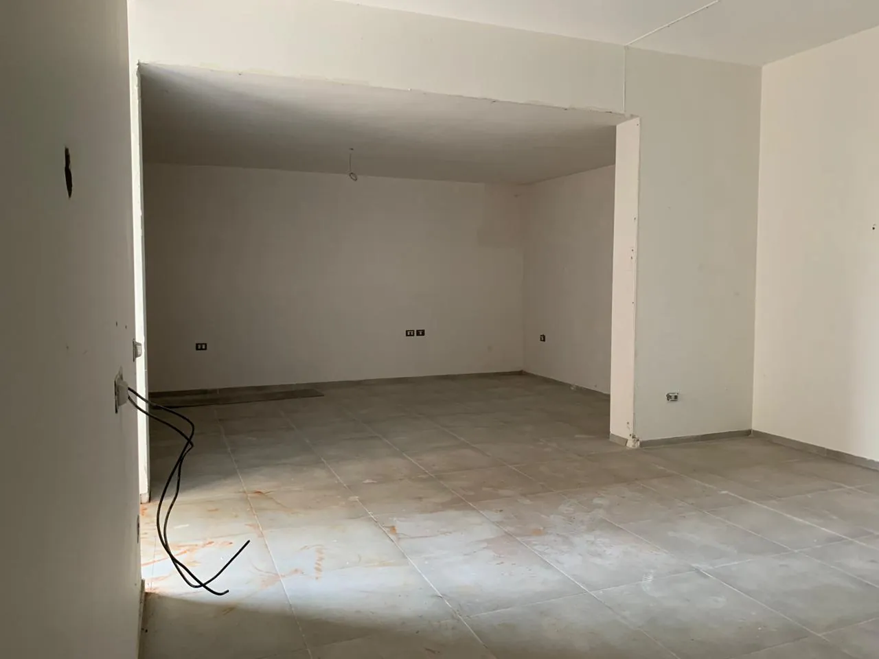 Spacious Apartment With Garden for Sale In Monteverde — الصورة 2