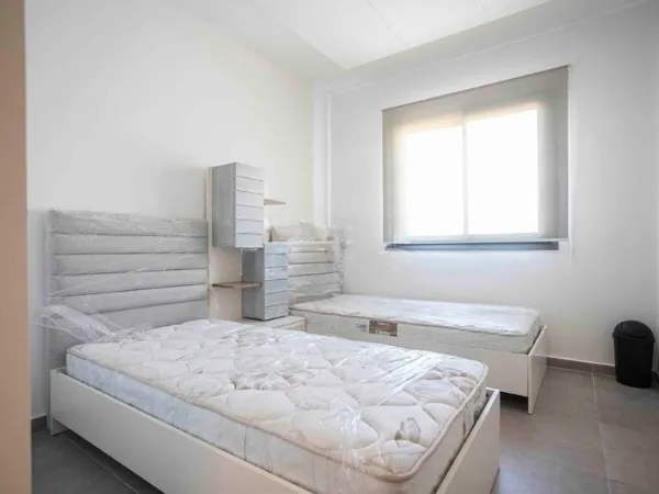 3-Bedroom Apartment with Terrace for Rent In Achrafieh, Sioufi — الصورة 6