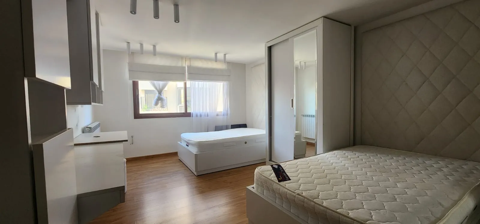 Spacious Fully Furnished Duplex With Great View for Sale In Louaize — الصورة 3