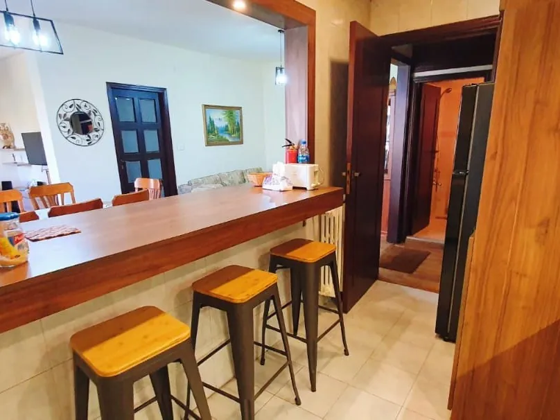Furnished 3-Bedroom Apartment for Rent in Sioufi, Achrafieh — الصورة 5
