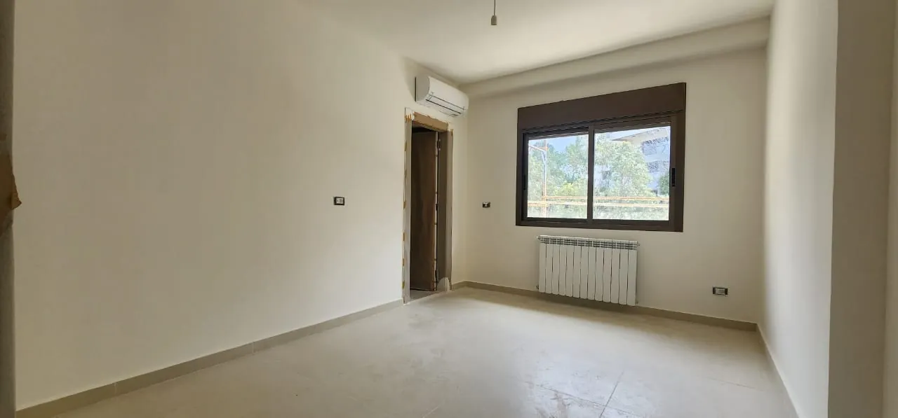 Spacious Apartment With Great Seaview for Sale In Jamhour — photo 3