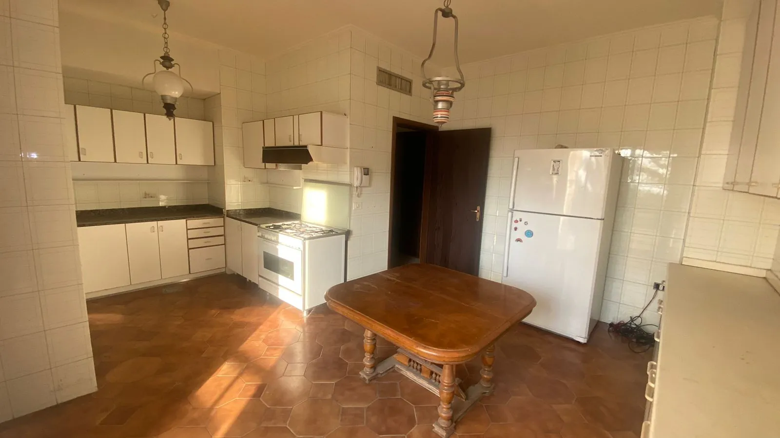 A Spacious Apartment With Terrace for Rent In Naccache — الصورة 5