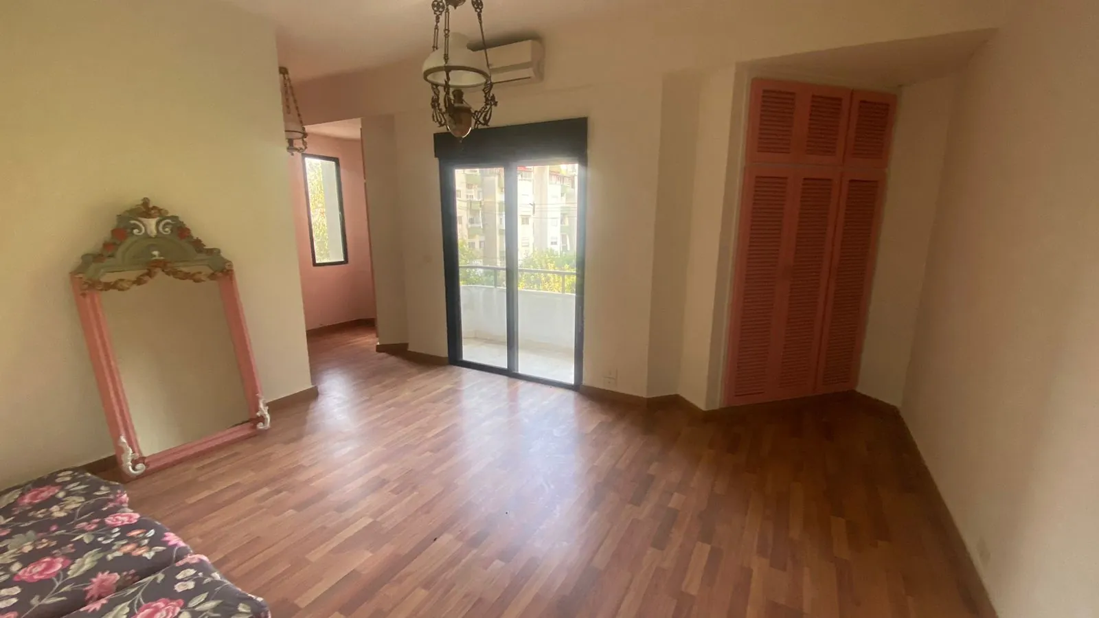 A Spacious Apartment With Terrace for Rent In Naccache — الصورة 6