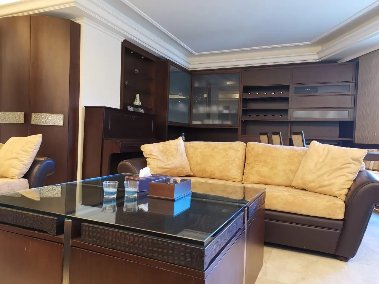 Fully Furnished Decorated Apartment With Terrace for Rent in Beit Meri — الصورة 10