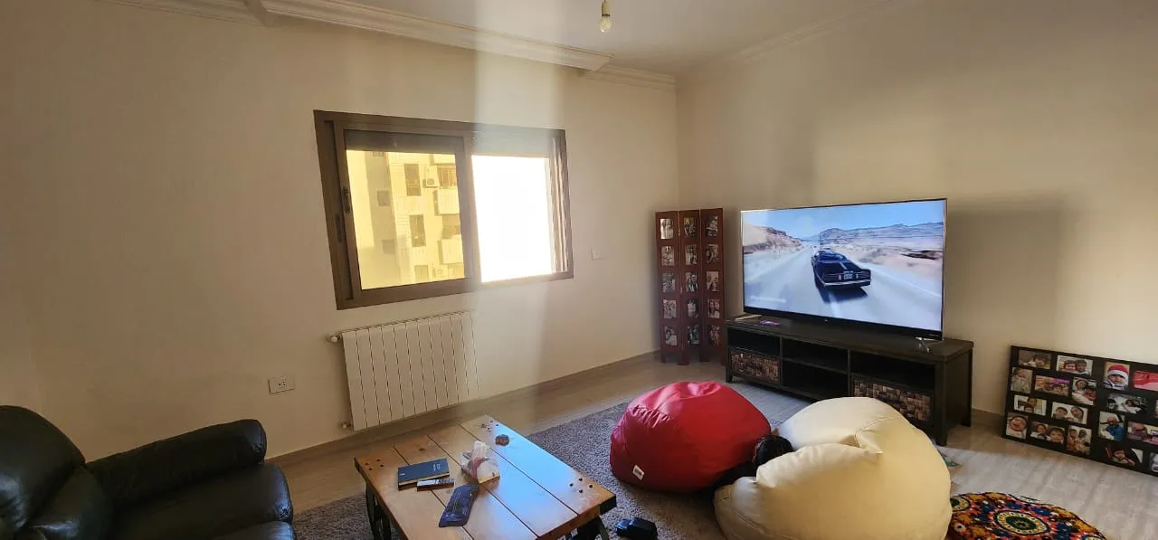 Semi-Furnished 3-Master Bedroom Apartment For Rent In Mar Takla — الصورة 4