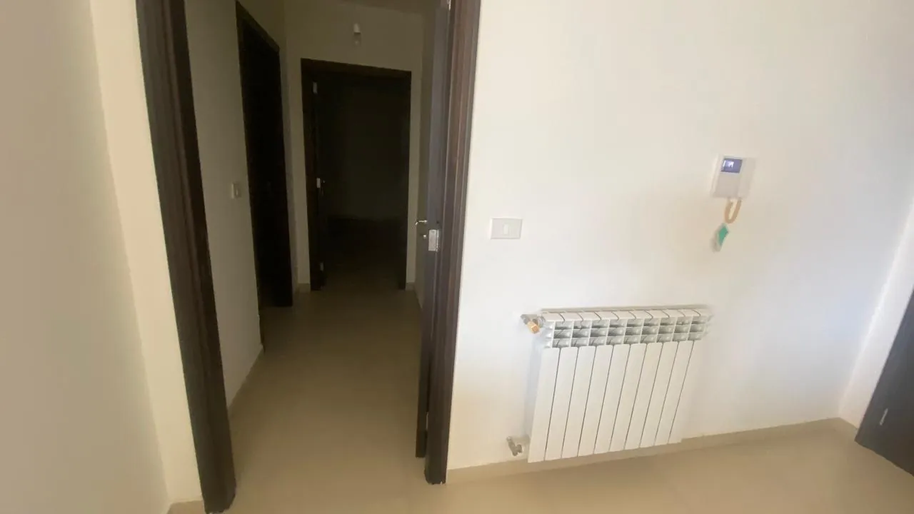 Brand New Triplex for Sale In A Calm Area in Zikrit — الصورة 9