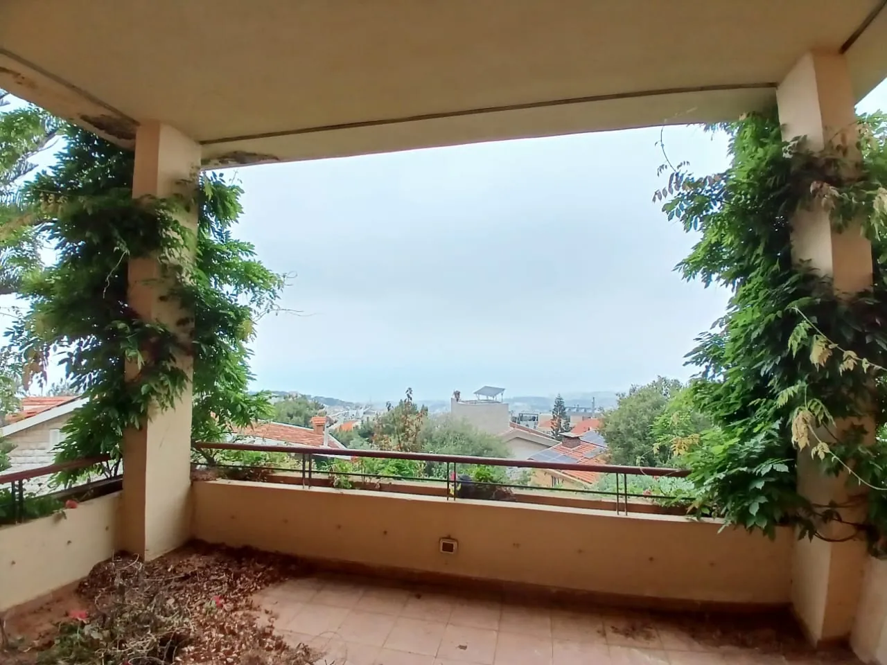 Spacious Furnished Apartment with Panoramic View For Rent in Biyada — الصورة 4