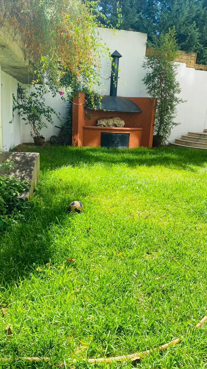 Spacious Furnished Apartment With Garden for Rent In Naccache — الصورة 3