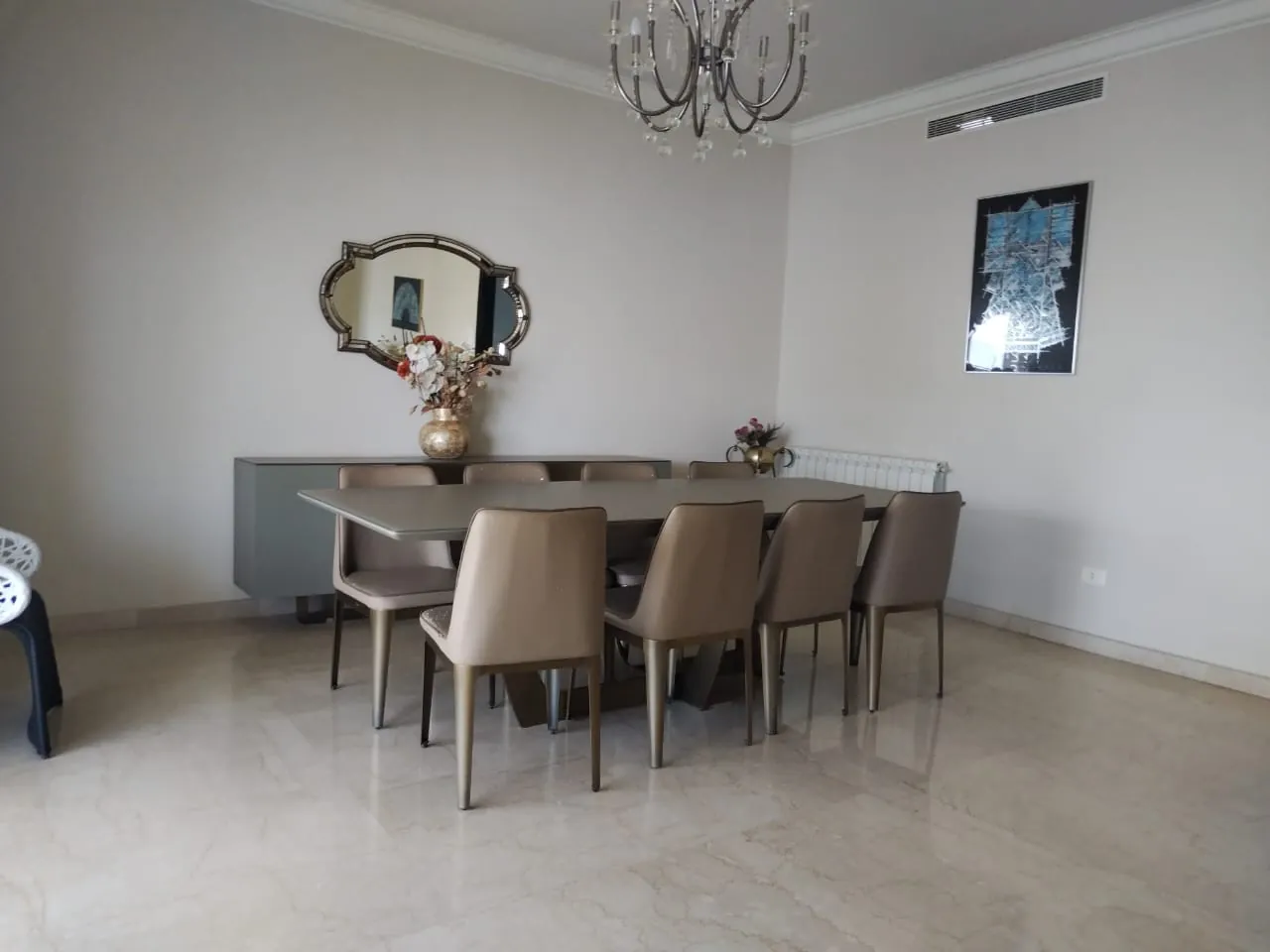Furnished Apartment With Terrace & Garden for Rent In Kfarhbeib — الصورة 6