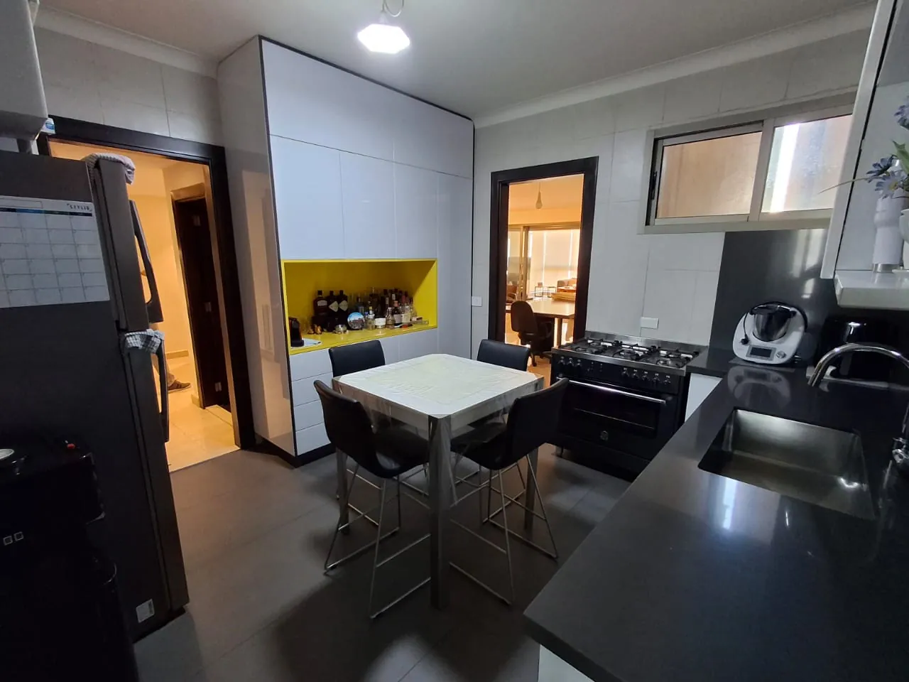 Furnished Apartment for Rent In Achrafieh, Sioufi — الصورة 3
