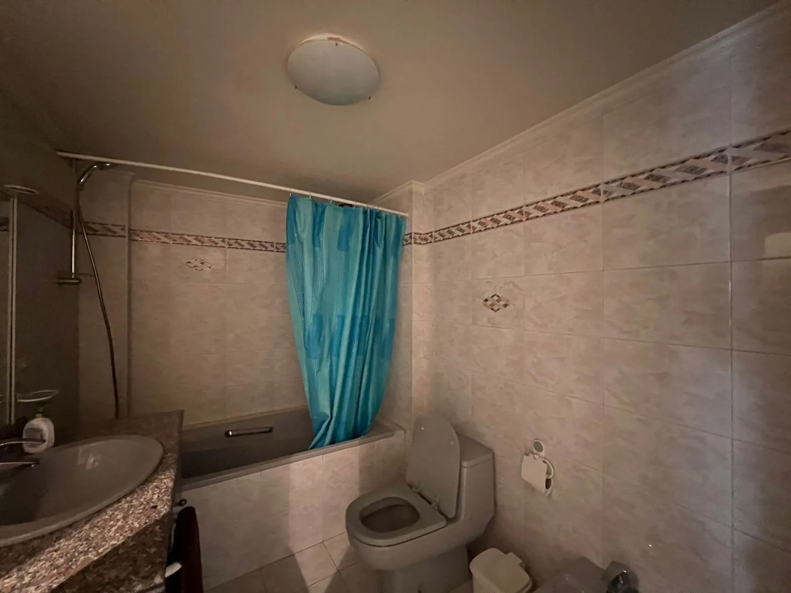 Furnished 2-Bedroom Apartment for Rent In Achrafieh, Carré D'or — الصورة 7